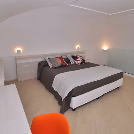 Guest house Casa Mao 4*